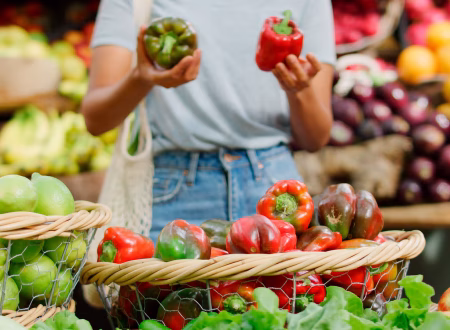 Woman in marketing shopping for organic foods